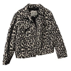 Women’s Levi Cheeta/Snow Leopard Jacket
